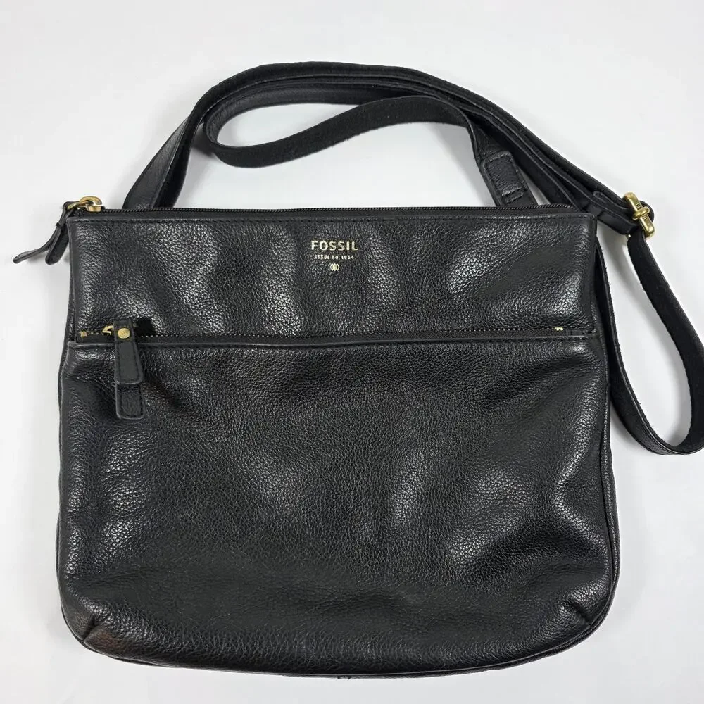 Fossil Black Leather Crossbody Bag Pebbled Adjustable Strap Zip Pocket Purse